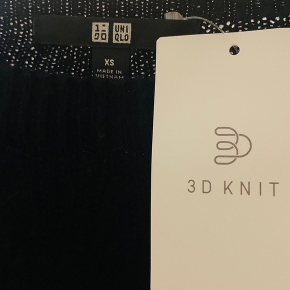 Uniqlo Sweater Dress - New with Tags - Picture 2 of 2